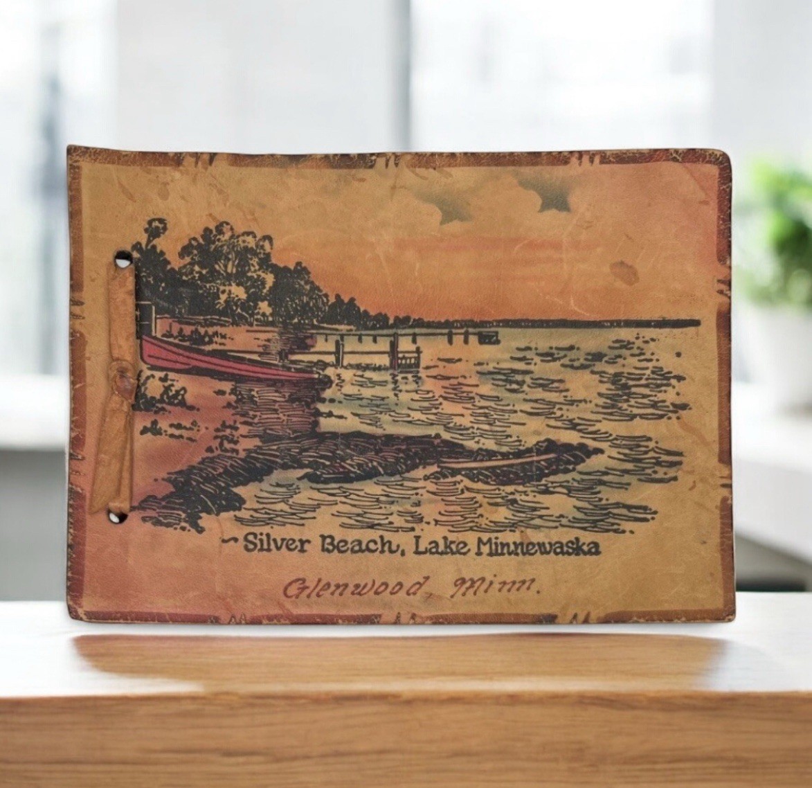 Vintage Glenwood Minnesota MN Lake Minnewaska Silver Beach Leather Photo Album