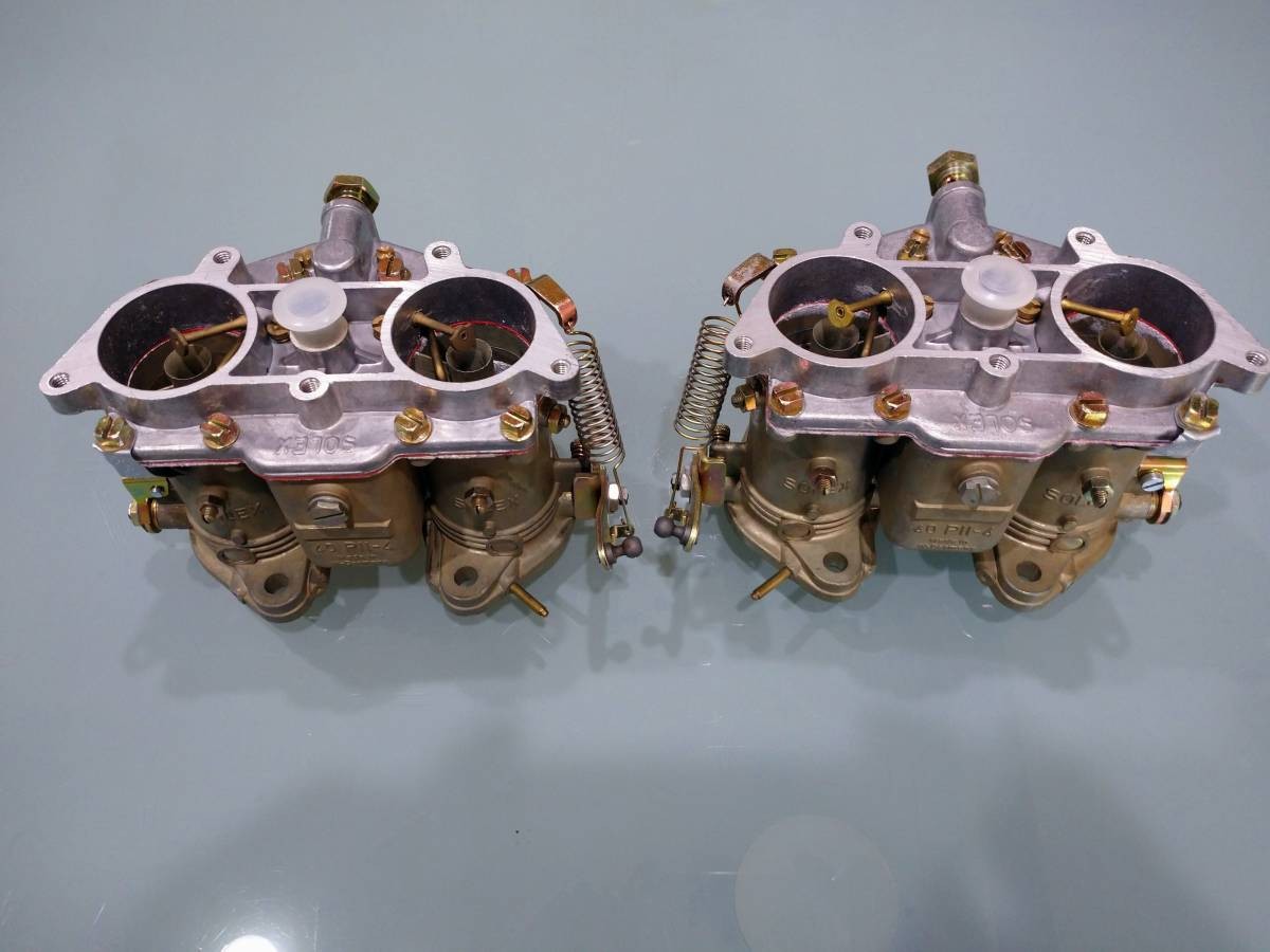 Genuine Porsche Solex 40 Carburetor (Unused) Genuine Porsche Solex 40 Carburetor (Unused)