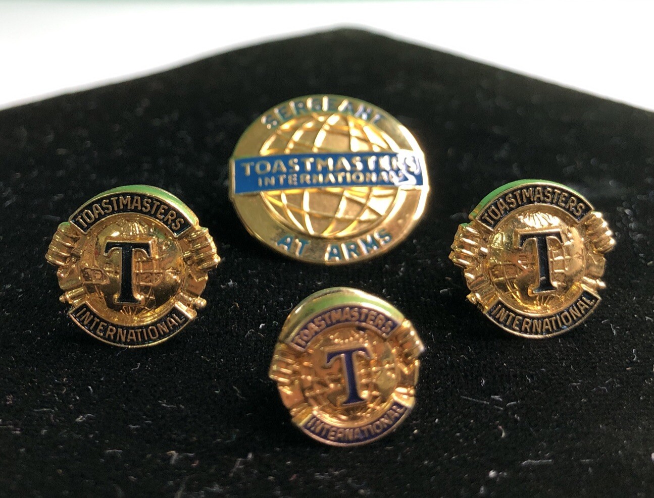 Lot 4 Toastmasters International Pins Lapel Pocket Hat Sergeant At Arms