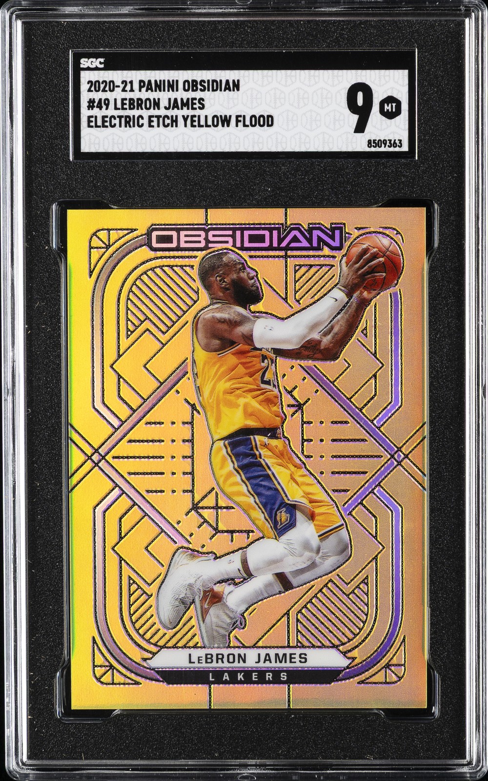 2020-21 PANINI OBSIDIAN EE YELLOW FLOOD #49 LEBRON JAMES SGC 9