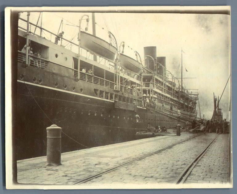 UK, Ship RMS Moldova, Tilbury Vintage citrate print. Photo series with the UK, Ship RMS Moldova, Tilbury Vintage citrate print. Photo series with the