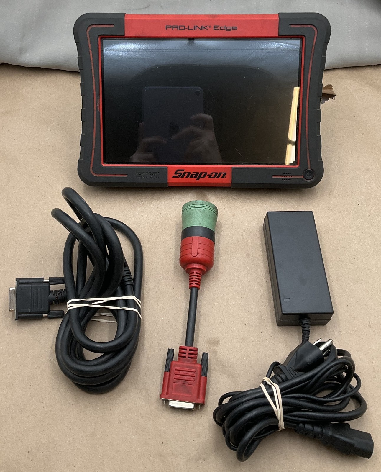 Snap-on PRO-LINK Edge EEHD189090 Heavy Duty Vehicle Scanner w/ Cables Very Good