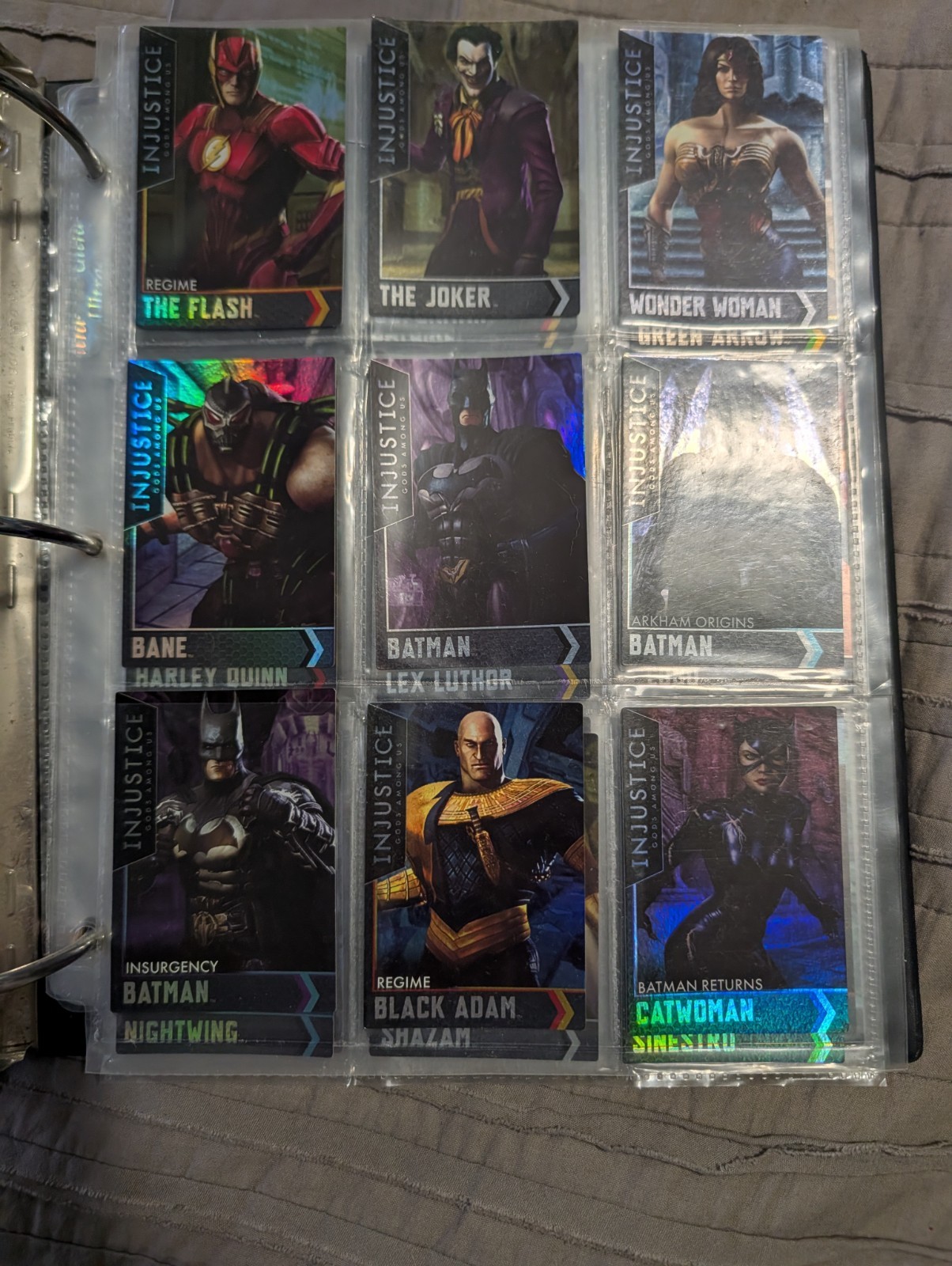series 1 got among Us cards, foil and non-foil sets both completed series 1 got among Us cards, foil and non-foil sets both completed