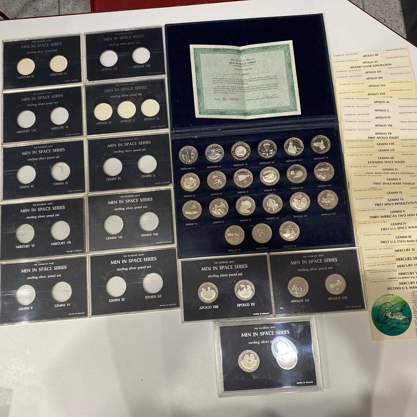 DANBURY MINT MEN IN SPACE SERIES STERLING SILVER COINS PROOF SET FIRST EDITION DANBURY MINT MEN IN SPACE SERIES STERLING SILVER COINS PROOF SET FIRST EDITION