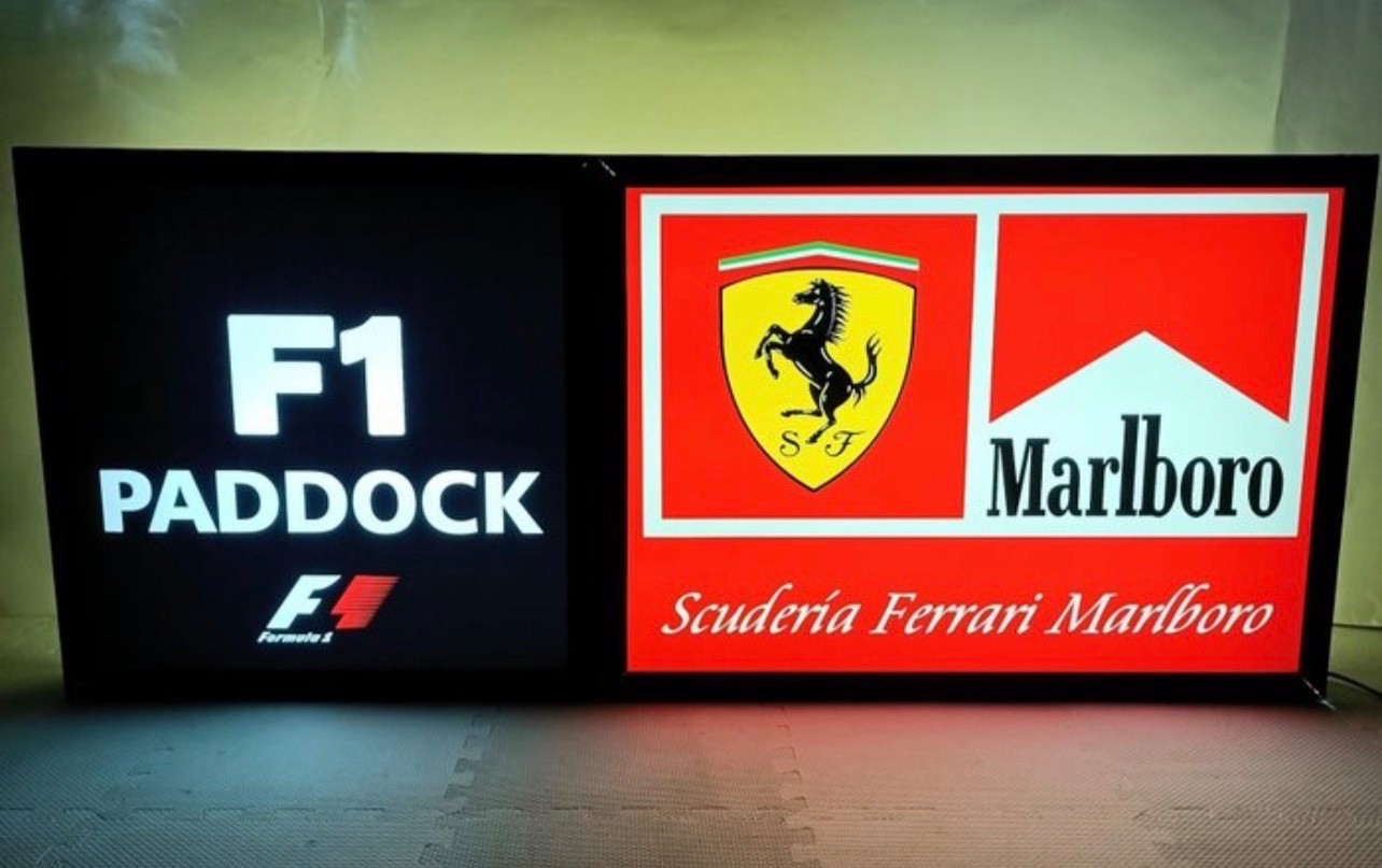 RARE 1990’s FERRARI ILLUMINATED DEALER SIGN F1 PADDOCK DEALERSHIP GARAGE SIGN RARE 1990’s FERRARI ILLUMINATED DEALER SIGN F1 PADDOCK DEALERSHIP GARAGE SIGN