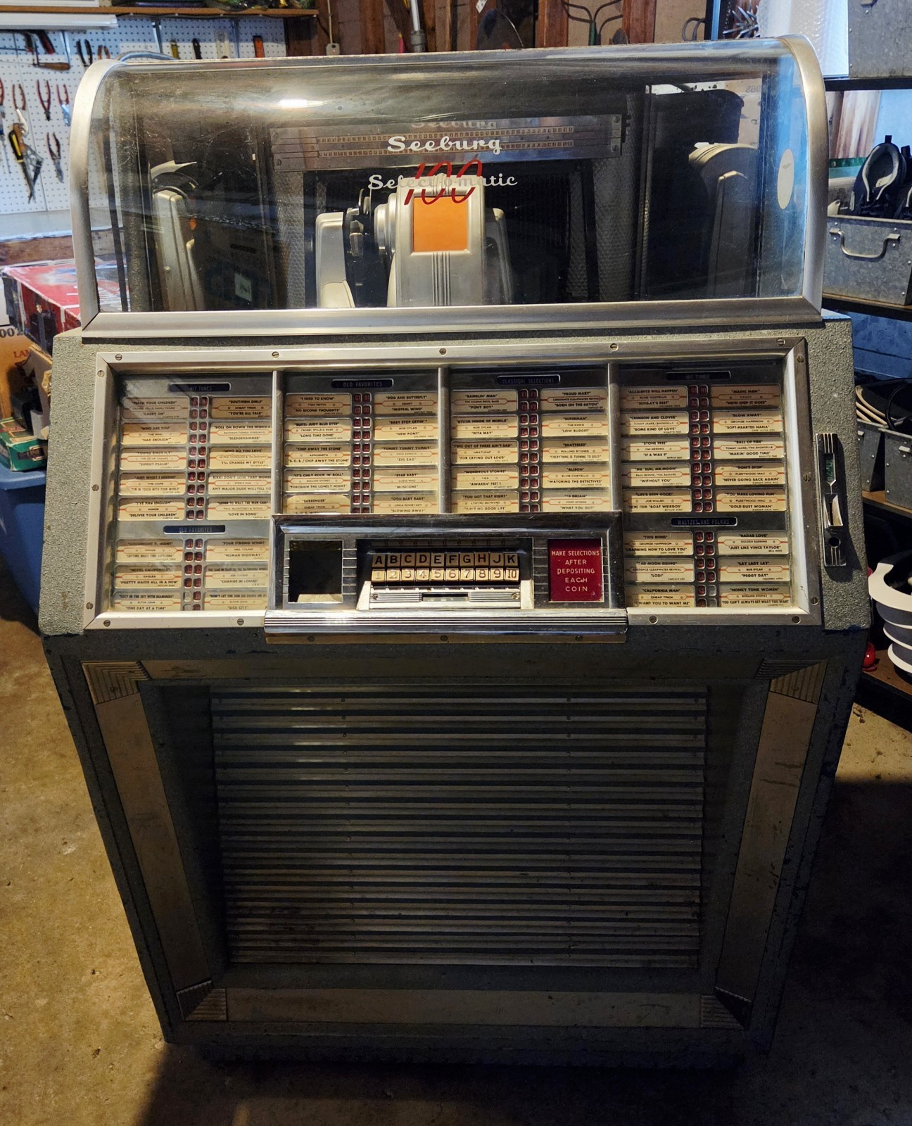 Vintage Seeburg Select-O-Matic 100 Jukebox MRAI- L6 Amplifier Vintage Seeburg Select-O-Matic 100 Jukebox MRAI- L6 Amplifier