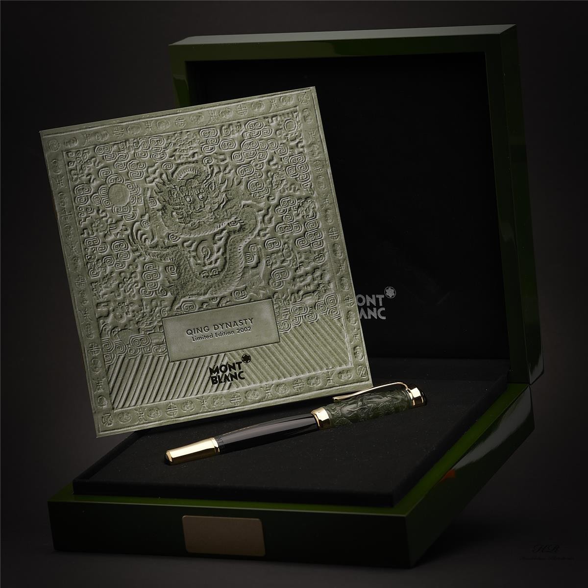 Montblanc Limited Edition 2002 Qing Dynasty Fountain Pen ID 7869 Model 28678