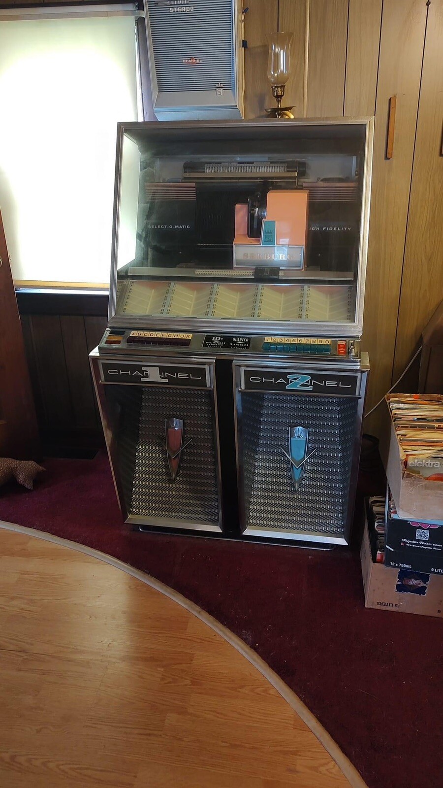 vintage jukebox machine seeburg vintage jukebox machine seeburg