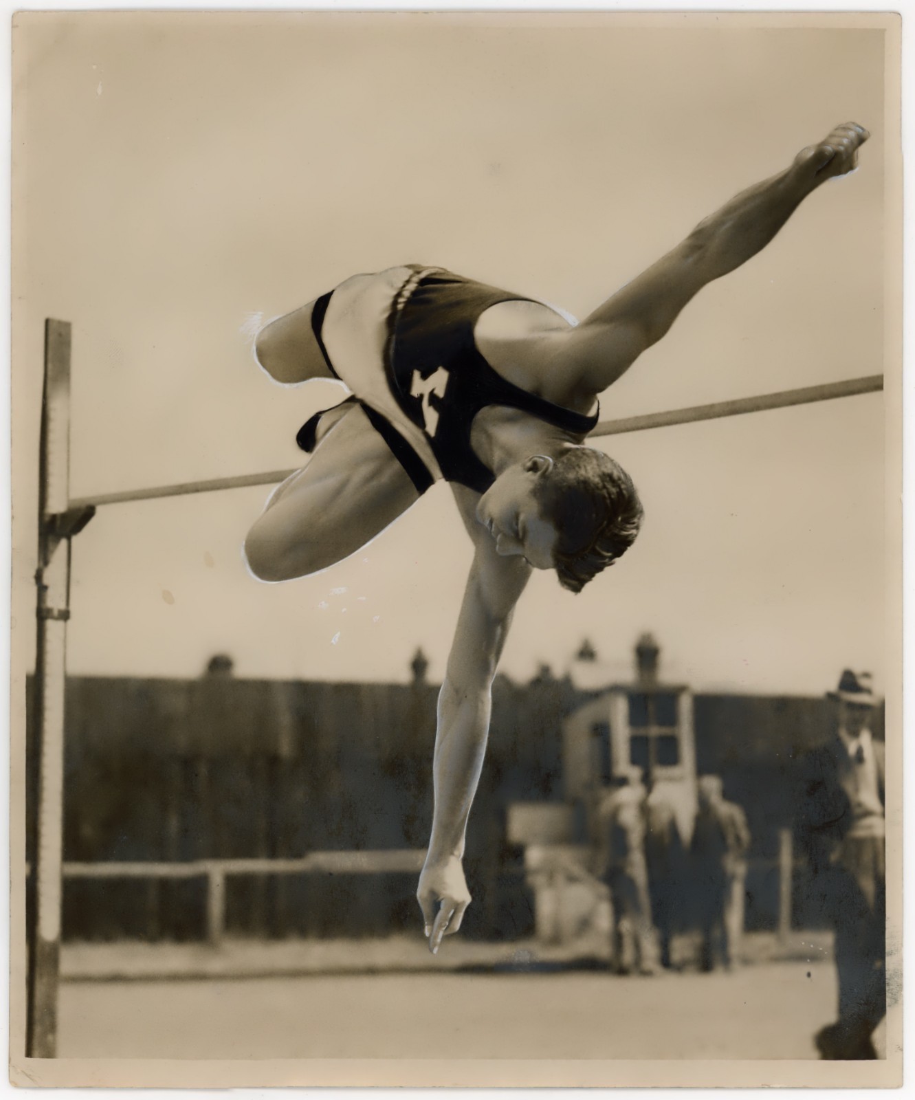 S B Brinkley Yale High Jump Sports Athlete Cambridge Fox Photos Press Photo 1939 S B Brinkley Yale High Jump Sports Athlete Cambridge Fox Photos Press Photo 1939