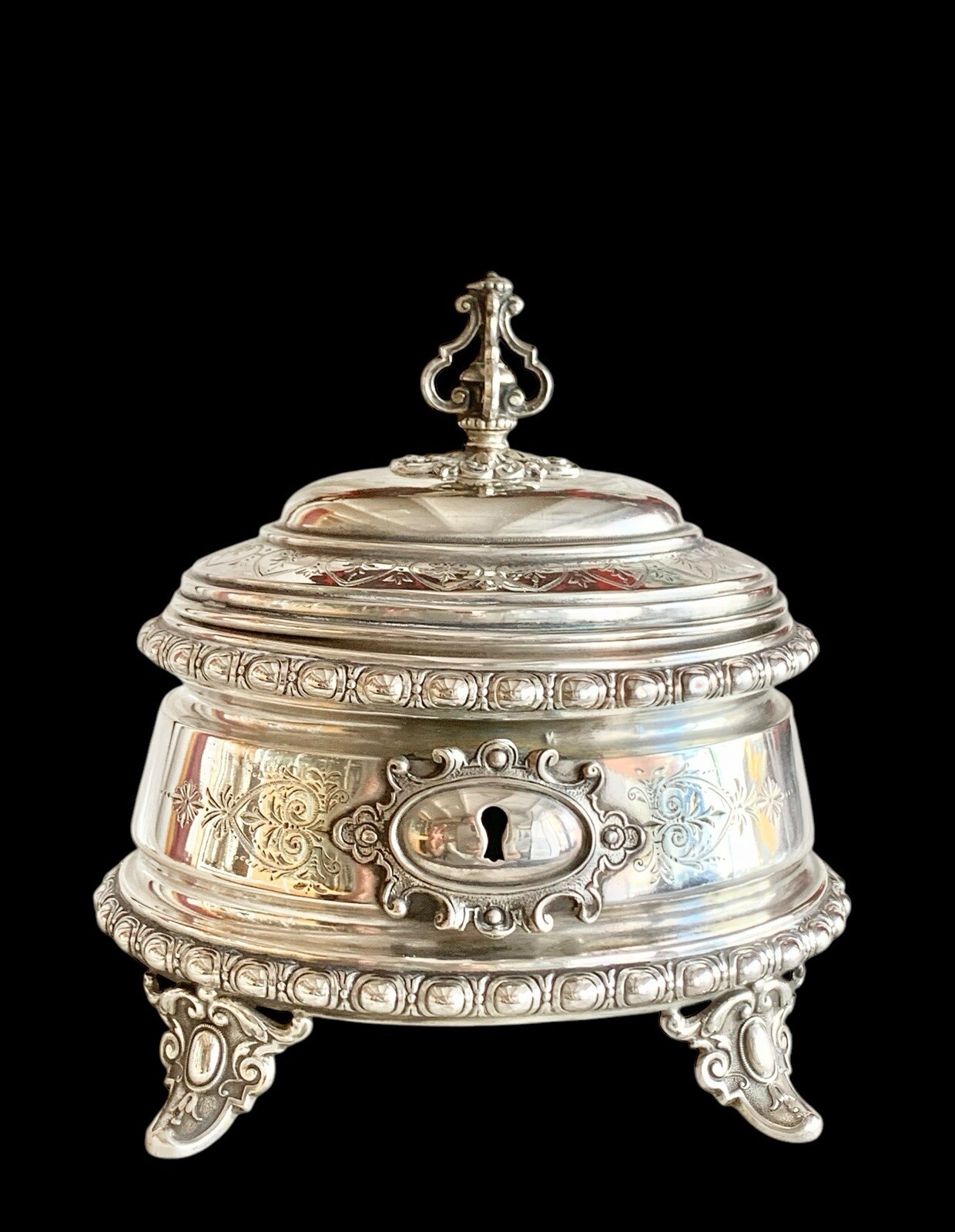 Antique 19CT German 800 Silver Jewish Judaica Etrog Sukkot Box H.meyen & co Antique 19CT German 800 Silver Jewish Judaica Etrog Sukkot Box H.meyen & co