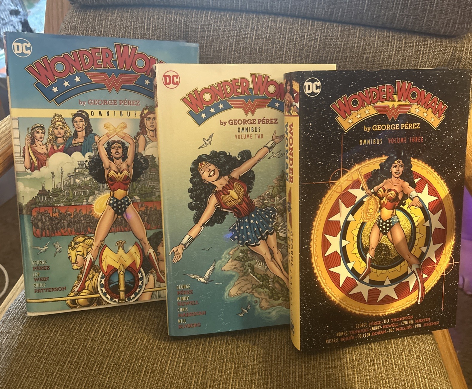 Wonder Woman Omnibus Collection #1 2 & 3 George Pérez And DC Comics. 3 BOOK SET Wonder Woman Omnibus Collection #1 2 & 3 George Pérez And DC Comics. 3 BOOK SET