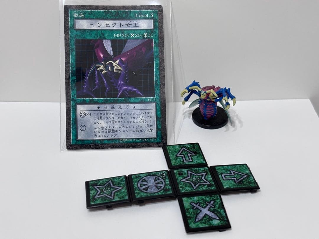 Yu-Gi-Oh Dungeon Dice Monsters Insect Queen Figure Card Dice Yu-Gi-Oh Dungeon Dice Monsters Insect Queen Figure Card Dice