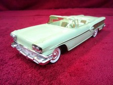 1958 PONTIAC BONNEVILLE CONVERTIBLE 1/25 MODEL CAR AMT SALES PROMO FRICTION DRIV picture