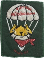 WARTIME LUC LUONG DAC BIET / SPECIAL FORCES TONY THE TIGER PATCH (APCI-2275) picture