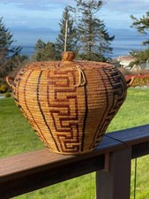 A Very Fine, Large, Early Salish Thompson River Fully Imbricated Lidded Basket picture