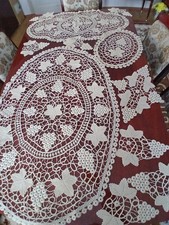 Magnificent 16-Piece Handcrafted Romanian Point Lace Set - 3D Grapes & Vine picture