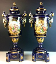 PAIR OF GREAT VIENNA STYLE  PORCELAIN VASES. COBALT BLUE. VIENNA(?). XIX-XX picture