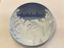 BING & GRONDAHL 1895 Christmas Plate Behind the Frozen Window B&G  - Scarce picture
