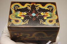 ANTIQUE OLD CHINESE PORCELAIN ENAMEL CLOISONNE DRAGON JEWELRY BRONZE BOX CASKET picture