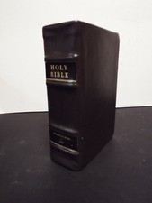 1815 First Bible printed in New Hampshire by Anson Whipple picture