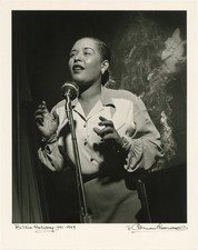 ORIGINAL OVERSIZE PHOTOGRAPH OF BILLIE HOLIDAY IN 1949 INSCRIBED Signed #151496 picture