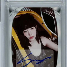 2026 Teleca Fromis_9 Song Ha Young /5 Autograph with Artist Worn Relic 프로미스나인 송하 picture