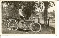 C.1915 HARLEY DAVIDSON MOTORCYCLE REAL PHOTO POST CARD - UNUSED - RARE picture