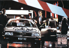 TIMOTHY DALTON SIGNED LIVING DAYLIGHTS ORIG STILL 12-8 AUTOGRAPH JAMES BOND COA picture