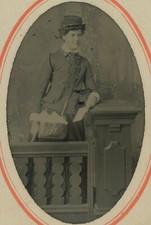 LADY MAIL CARRIER 1870-1880S RARE 1/6 PLATE TINTYPE picture