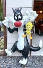 RARE HTF VINTAGE LOONEY TUNES WARNER BROS STUDIO PROP SYLVESTER THE CAT STATUE picture