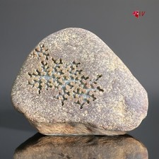 Exceptional certified Burmese Jadeite Jade Rough Stone - Type A - Icy Type picture