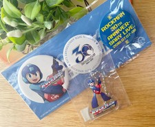 Capcom Mega Man 30th Anniversary Live Goods Set Pin Badges Acrylic Keychain New picture