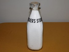 VINTAGE OLD 1956 TUCKER'S STORE 1 ONE QUART MILK BOTTLE picture