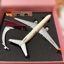 TVXQ Jeju Air B737-800, a limited edition set of aircraft models and related me picture