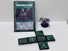 Yu-Gi-Oh Dungeon Dice Monsters Insect Queen Figure Card Dice picture