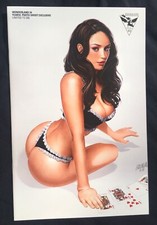 WONDERLAND 34 NM+ LE 350 Lingerie Year 10 Photo Shoot Zenescope Alice in gft picture