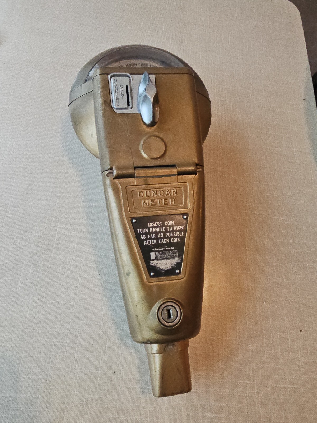 Vintage AUTHENTIC Duncan Parking Meter FROM FREMONT STREET LAS VEGAS NEVADA. Vintage AUTHENTIC Duncan Parking Meter FROM FREMONT STREET LAS VEGAS NEVADA.