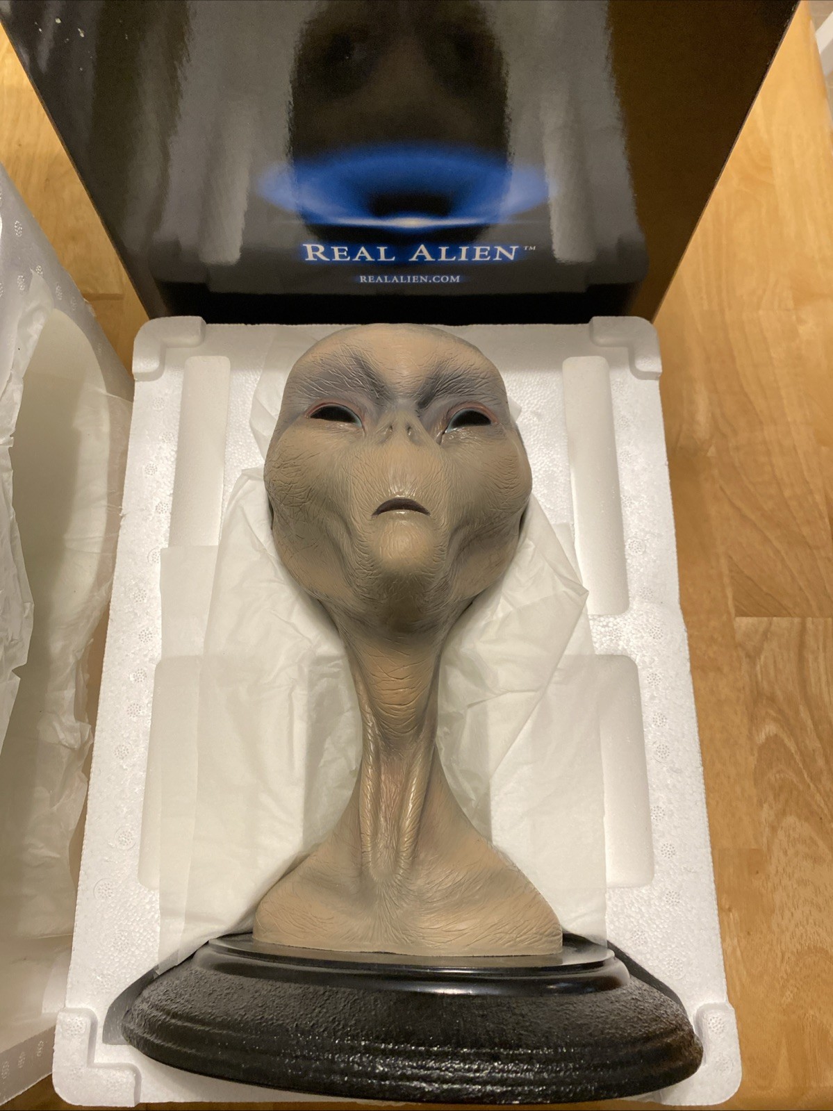 REAL ALIEN THE GREY First Edition BEAR DEN BRANDSTATER DESIGN Sculpture Bust