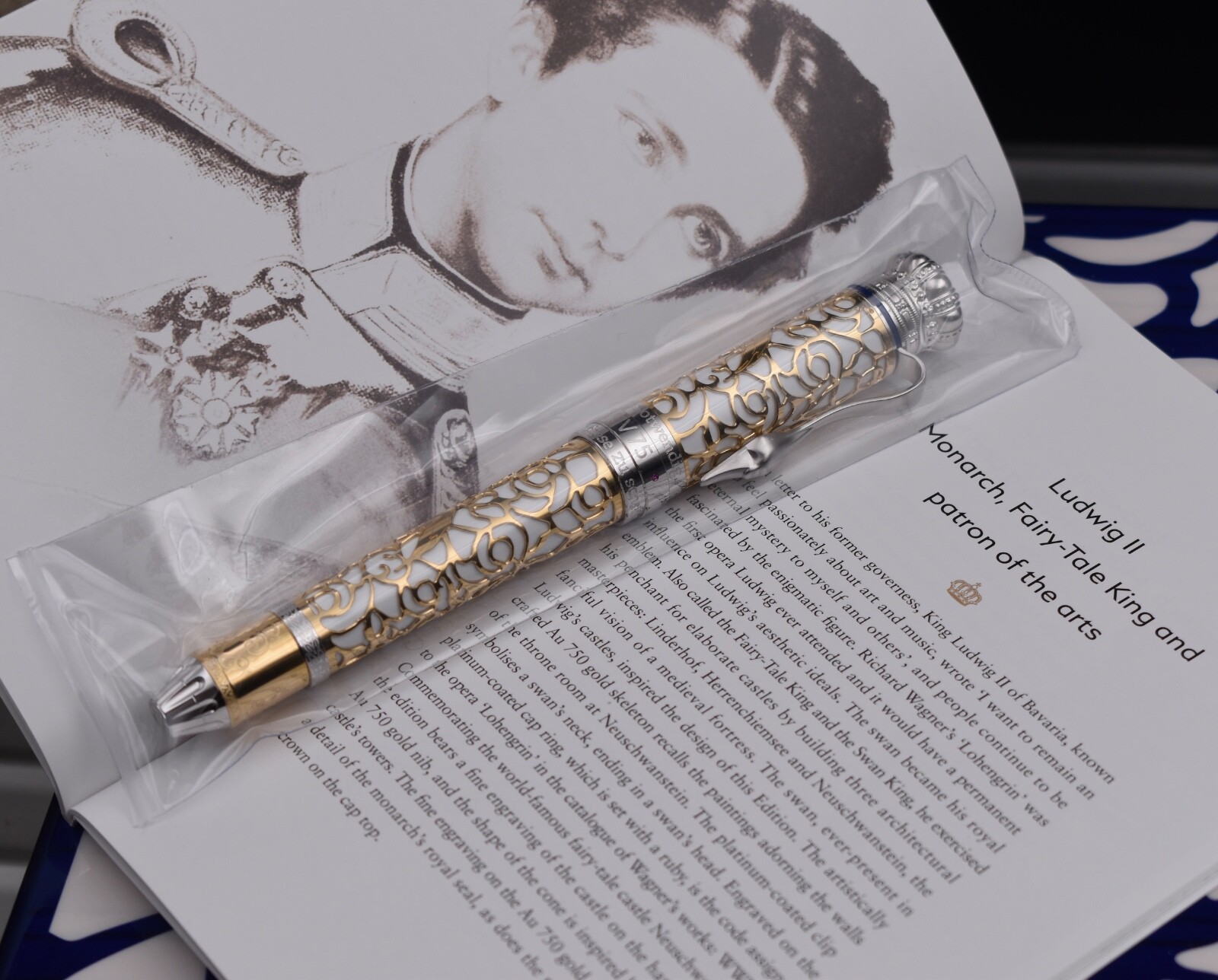 MONTBLANC 2018 Ludwig II Patron of Art (POA) Limited Edition 888 Fountain Pen MONTBLANC 2018 Ludwig II Patron of Art (POA) Limited Edition 888 Fountain Pen
