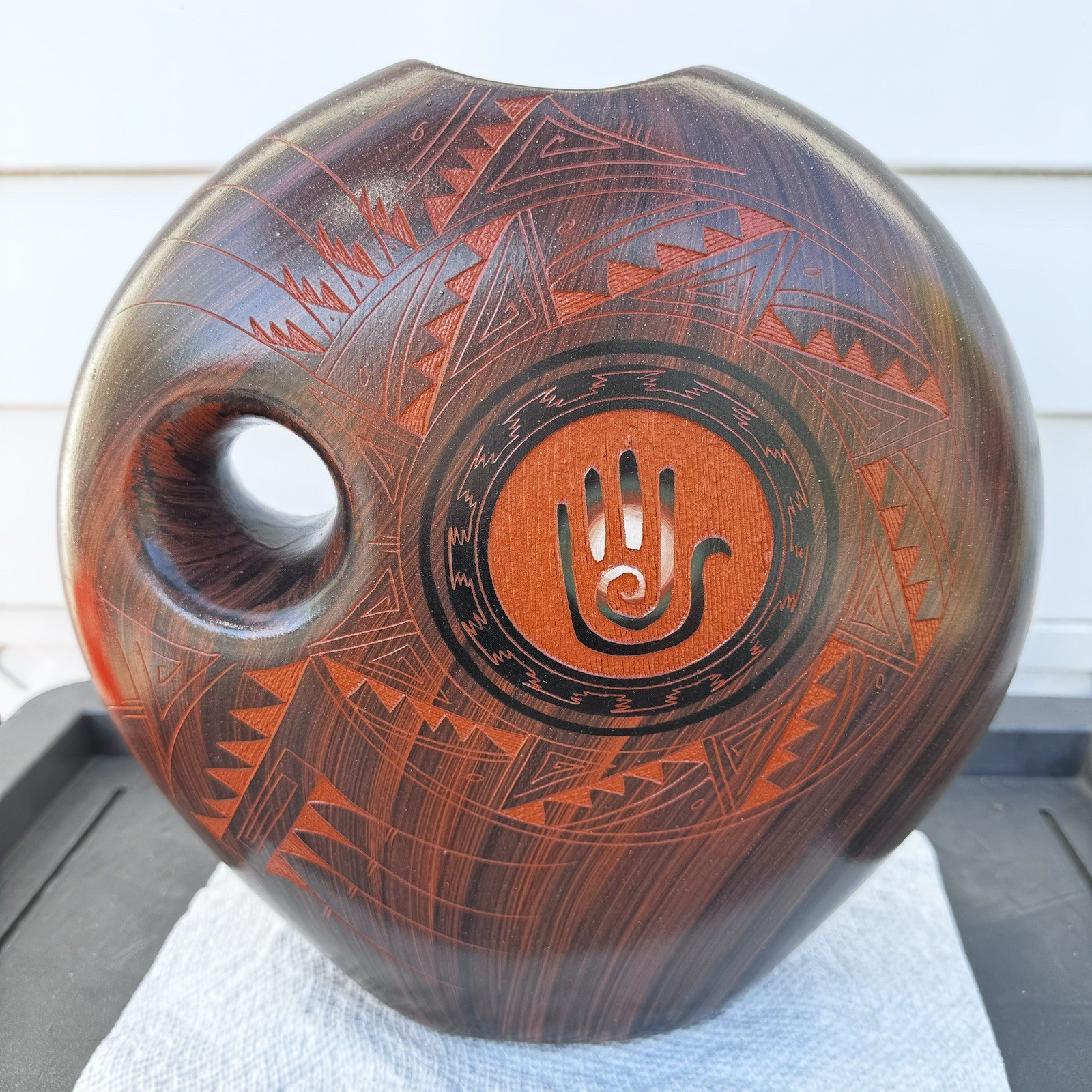 Vintage Navajo Handmade Pottery Vase “Shaman’s Handprint” By Mitchell Blackhorse Vintage Navajo Handmade Pottery Vase “Shaman’s Handprint” By Mitchell Blackhorse
