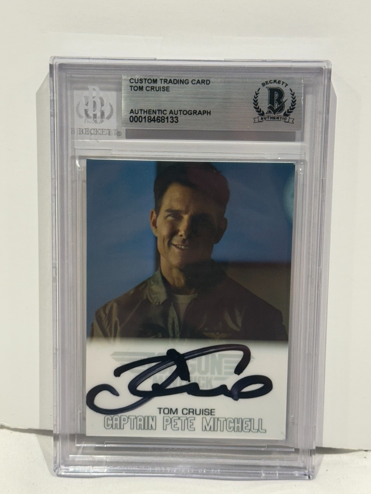 TOM CRUISE SIGNED CUSTOM CARD TOP GUN MAVERICK AUTO BECKETT BGS SUPER RARE TOM CRUISE SIGNED CUSTOM CARD TOP GUN MAVERICK AUTO BECKETT BGS SUPER RARE