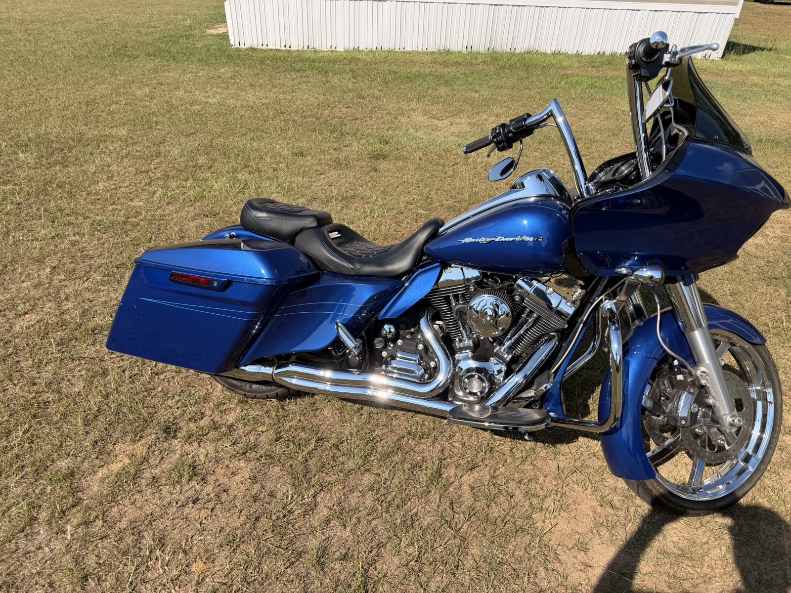 2015 Harley Davidson Road Glide Blue Custom 21’ Front Wheel 2015 Harley Davidson Road Glide Blue Custom 21’ Front Wheel