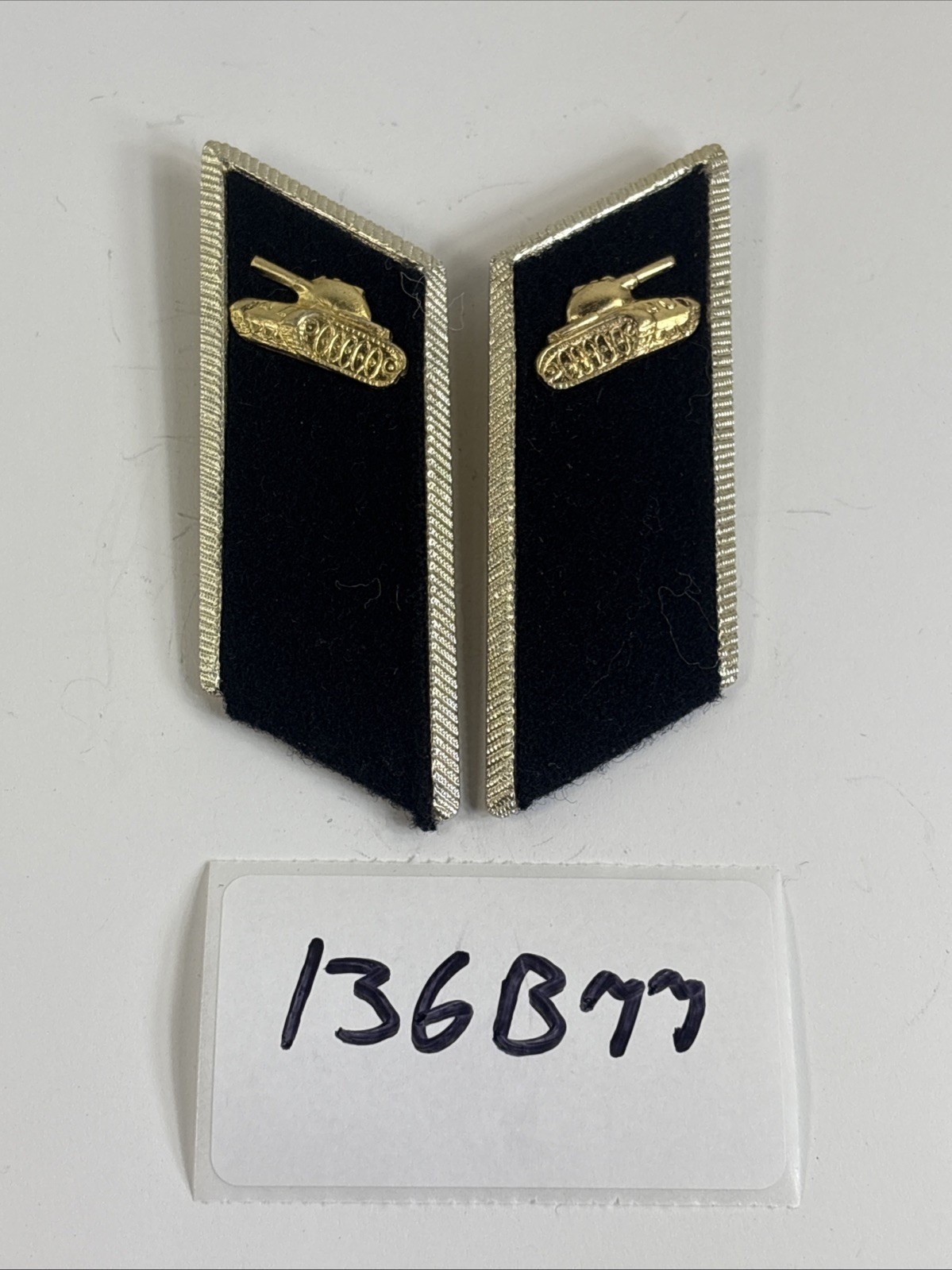 Tank troops Soviet collar tabs Black Russian Badge USSR Army Insignia 136B77