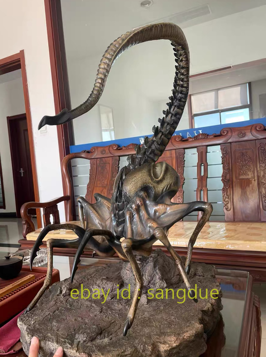 Genuine SS 1/1 Queen Facehugger Collectible Model Alien Statue In Stock Genuine SS 1/1 Queen Facehugger Collectible Model Alien Statue In Stock