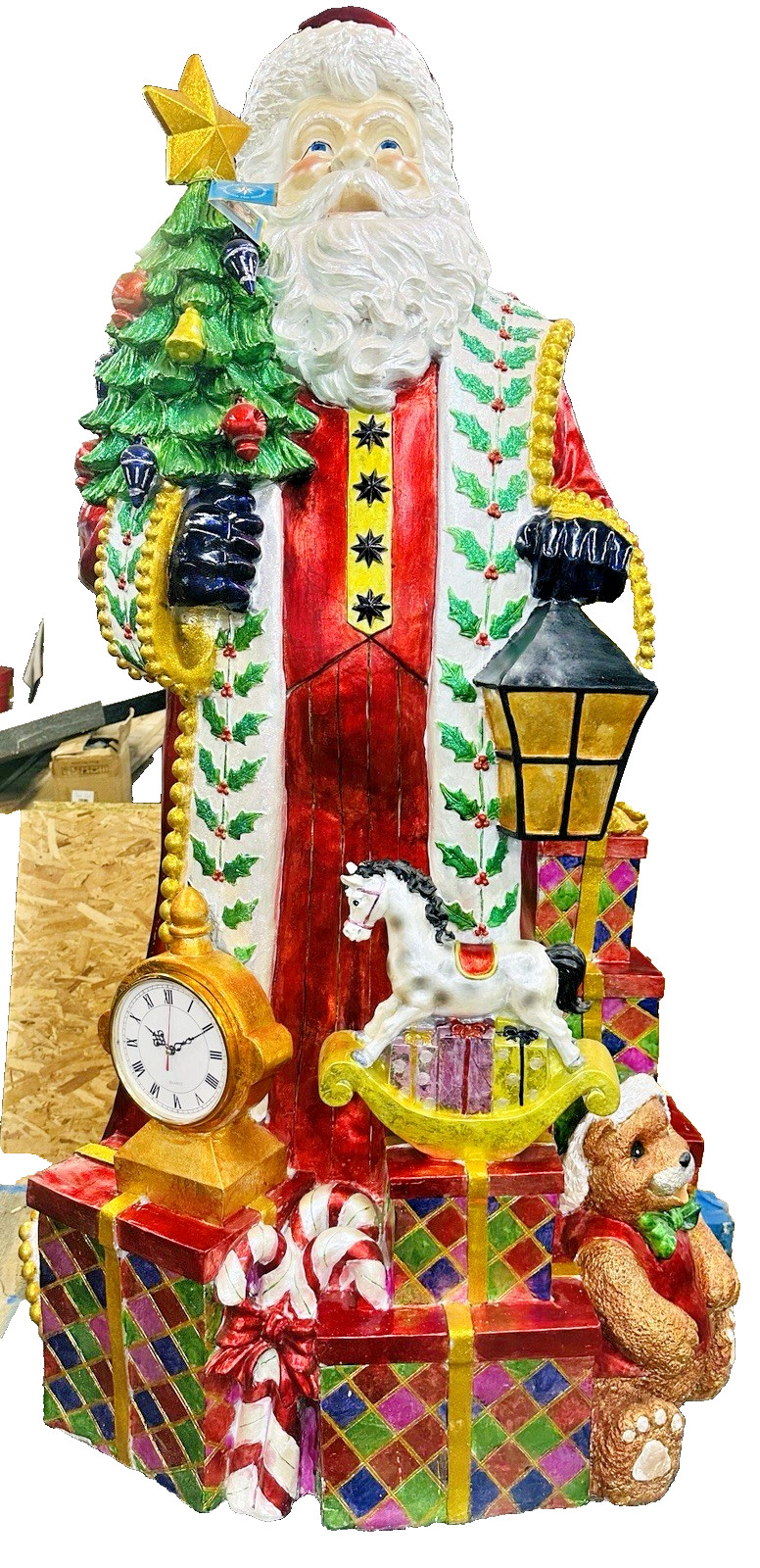Christopher Radko Santa Room Centerpiece. 5’ Tall x 30 Christopher Radko Santa Room Centerpiece. 5’ Tall x 30