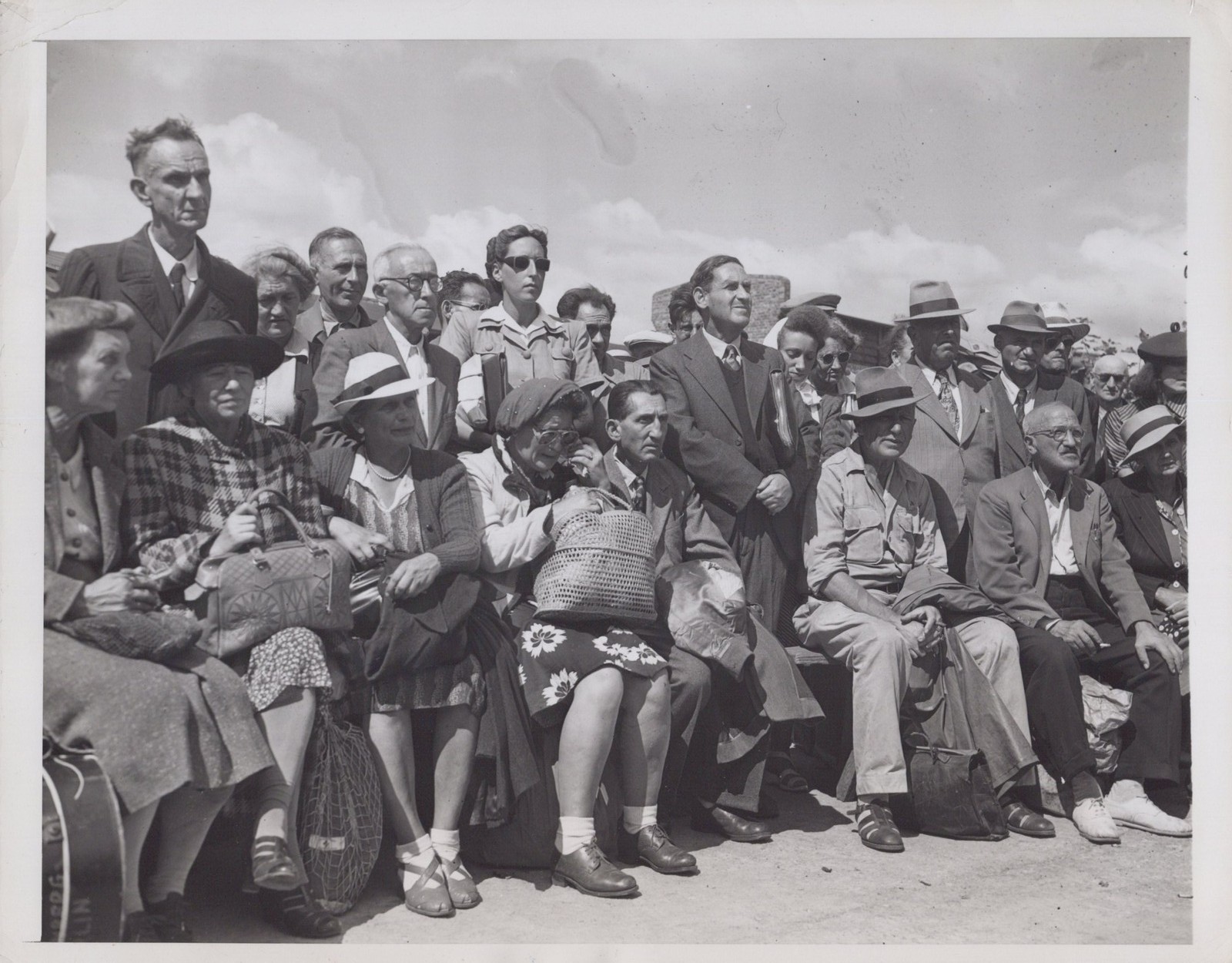 Postwar Berlin Jewish Refugees Return from Shanghai 1947 - Original Press Photo Postwar Berlin Jewish Refugees Return from Shanghai 1947 - Original Press Photo