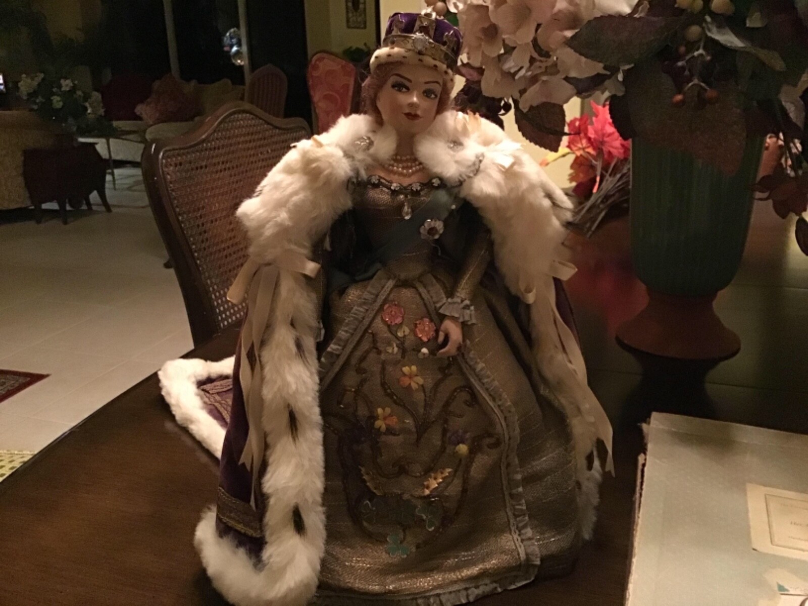 Ilse & Richard Ottenberg QUEEN ELIZABETH II Doll / Coronation Model (1952-1953?)