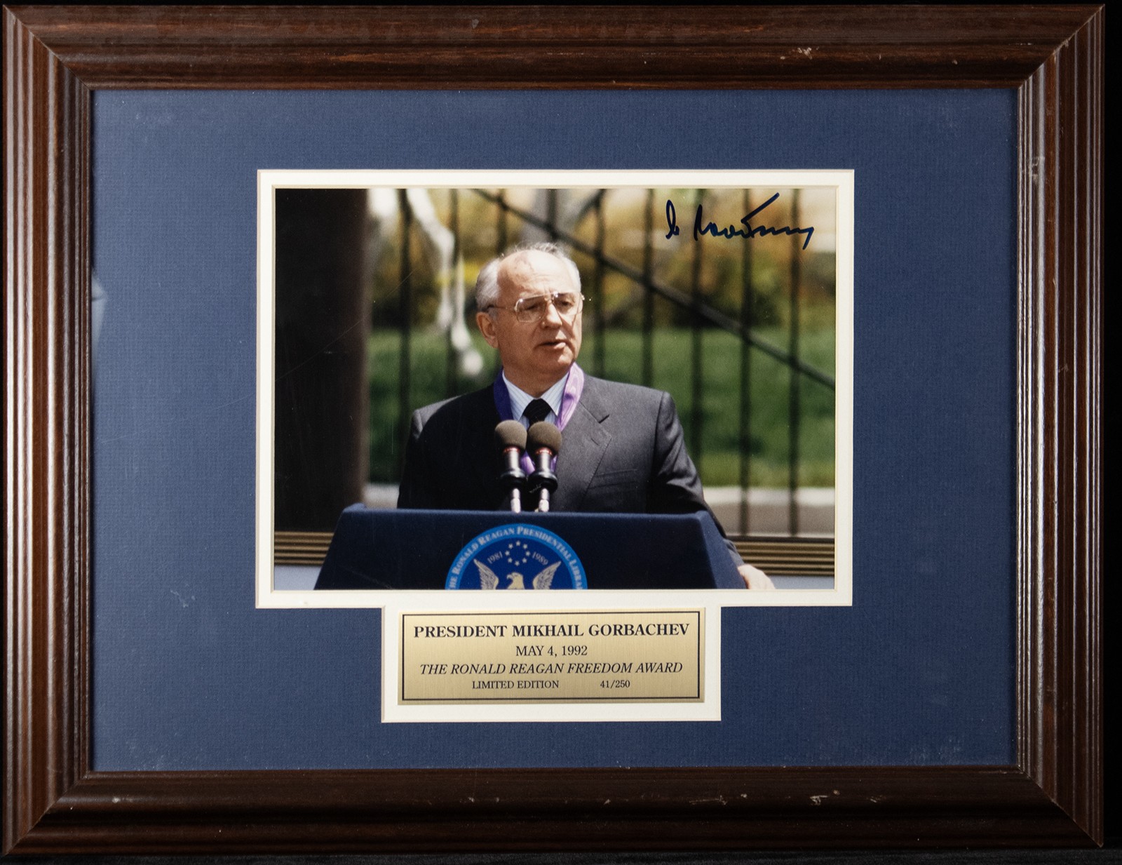MIKHAIL S. GORBACHEV (RUSSIA) - AUTOGRAPHED SIGNED PHOTOGRAPH MIKHAIL S. GORBACHEV (RUSSIA) - AUTOGRAPHED SIGNED PHOTOGRAPH