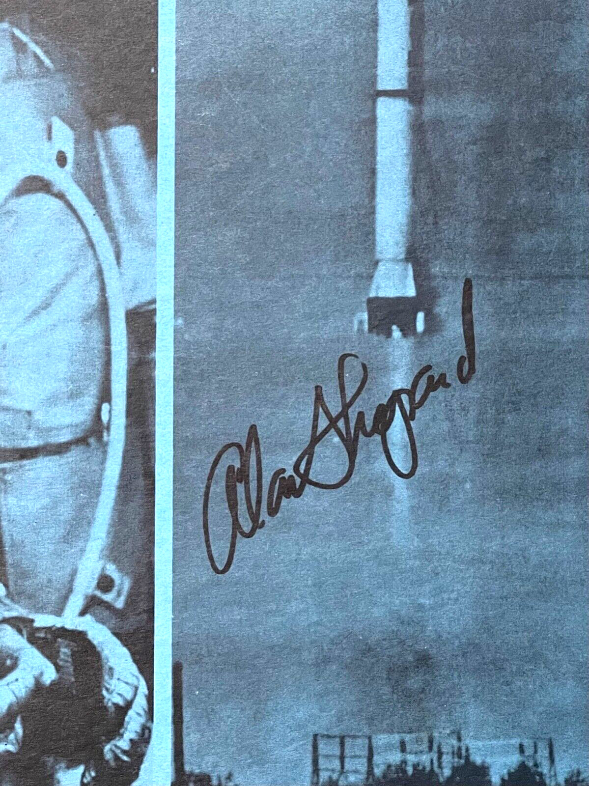 ALAN SHEPARD PROJECT MERCURY HAND SIGNED AUTOGRAPHED 1961 RECORD ALBUM & SCCS ALAN SHEPARD PROJECT MERCURY HAND SIGNED AUTOGRAPHED 1961 RECORD ALBUM & SCCS