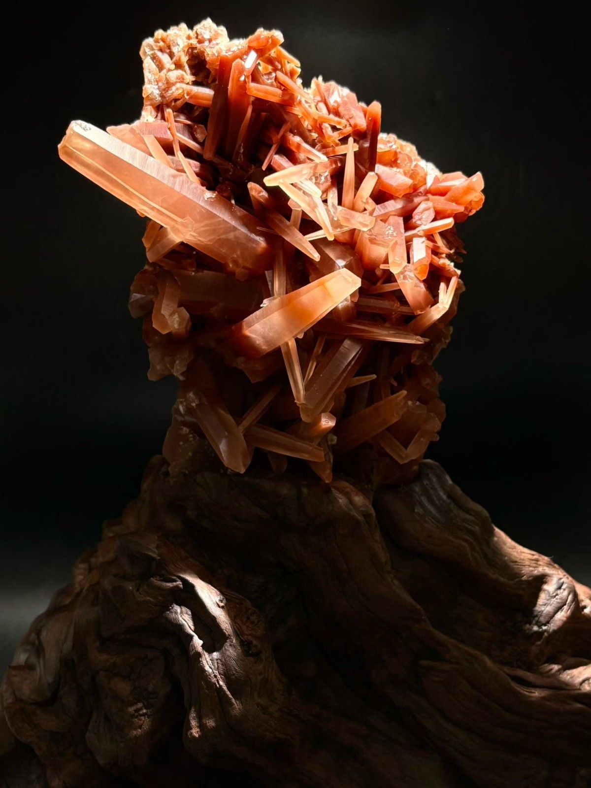 155*98*80mm TOP Natural red Hare fur cluster quartz crystal Ornament+stand 155*98*80mm TOP Natural red Hare fur cluster quartz crystal Ornament+stand